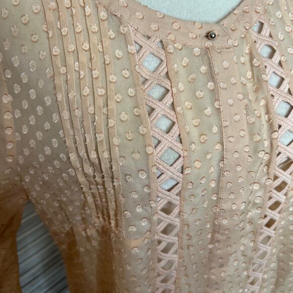 MEADOW RUE ANTHROPOLOGIE Adoria Silk Top Peach Size Medium - Picture 9 of 16